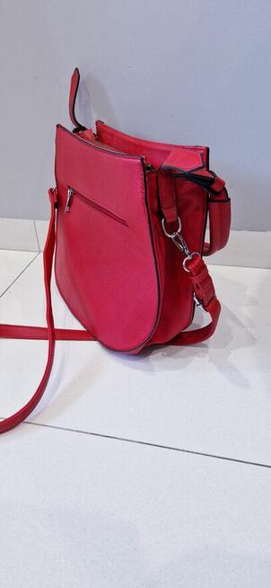 Duża damska torebka do ręki i na ramię