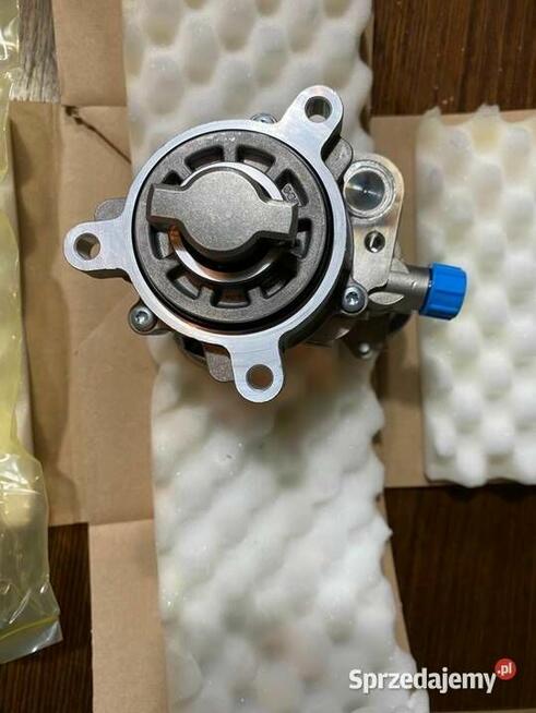 BMW F10 528i pompa paliwa Nowa