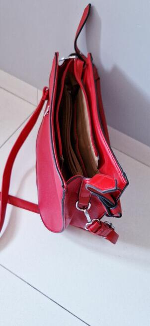 Duża damska torebka do ręki i na ramię