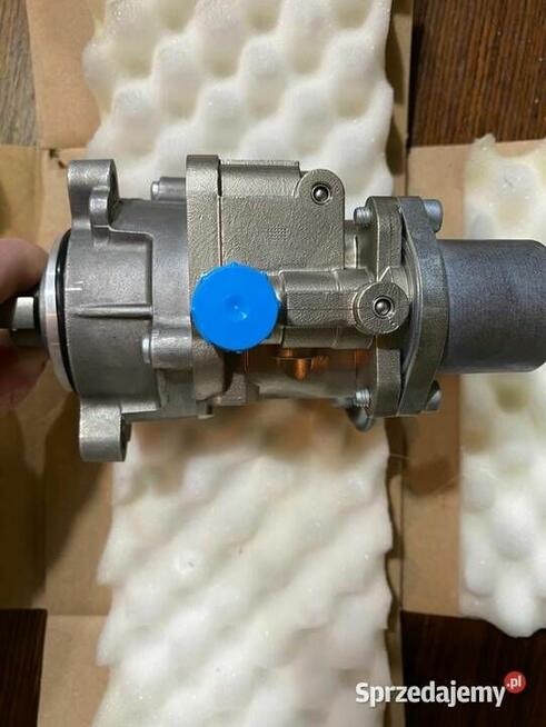 BMW F10 528i pompa paliwa Nowa