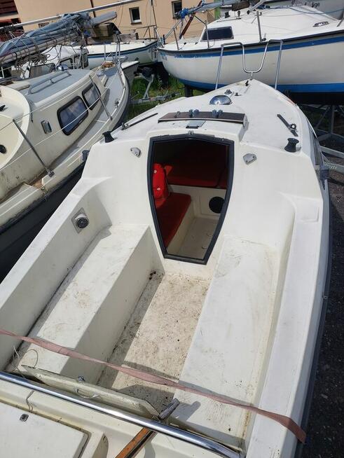 Jacht żaglowy 5 m na jezioro