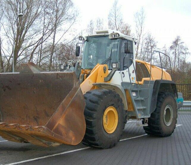 Liebherr L 580 ladowarka kol8wa tez leasing maszyn