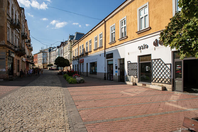 Lokal w Tarnowie na ul.Wałowej cena 650 000 zł