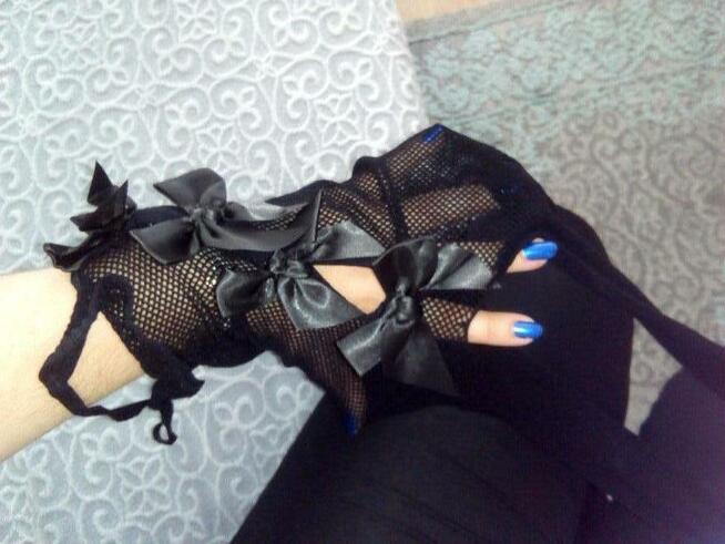 Seksowne bodystocking z kokardą