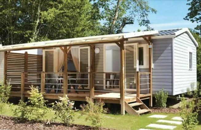 Zadaszenie domku holenderskiego lub przyczepy