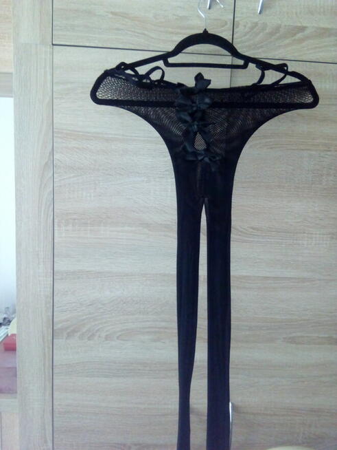 Seksowne bodystocking z kokardą