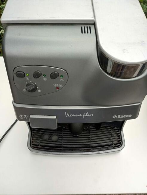 Ekspres ciśnieniowy do kawy ekspresy do domu biur Saeco Vien
