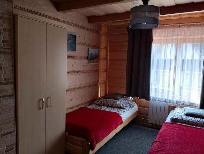 Noclegi obok wyciagu wolne terminy na ferie 2025