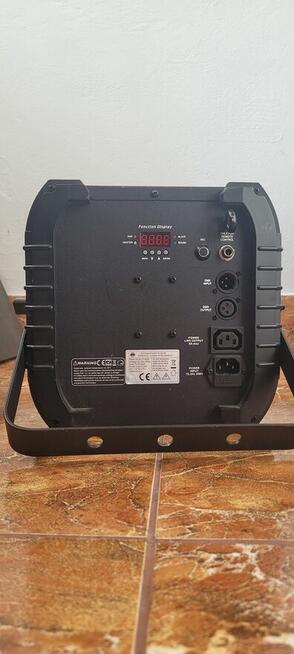 Efekt Świetlny - American DJ Quad Phase efekt świetlny LED D