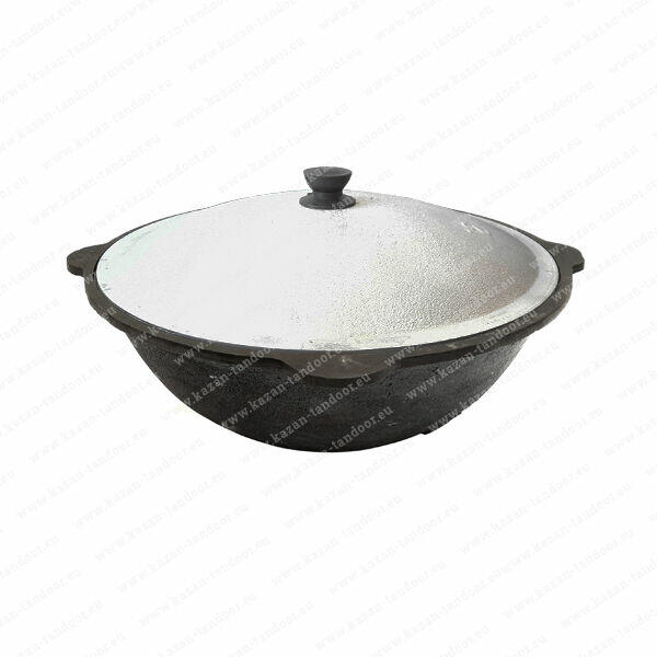 Kuchnia polowa: kociołek żeliwny 12L z paleniskiem