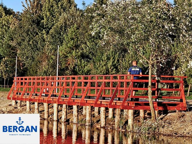 Wbijanie pali budowa pomostów, kładek, kafar