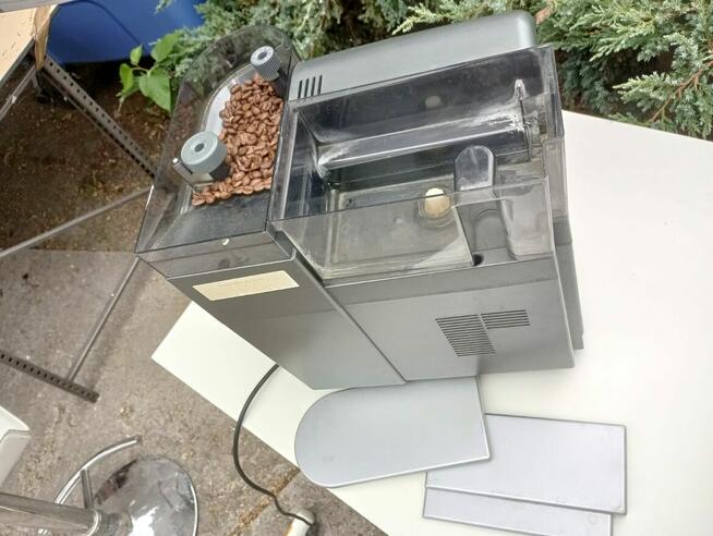 Ekspres ciśnieniowy do kawy ekspresy do domu biur Saeco Vien