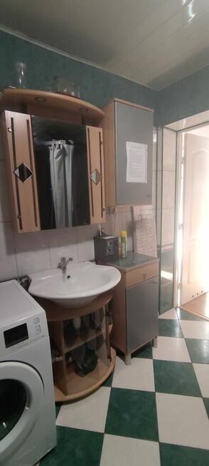 Duży pokój z balkonem i łożem w Ząbkach