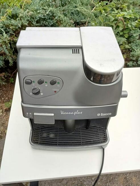 Ekspres ciśnieniowy do kawy ekspresy do domu biur Saeco Vien