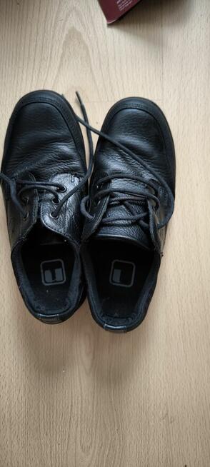 Sprzedam buty Next chłopięce czarne rozmiar 33.5.
