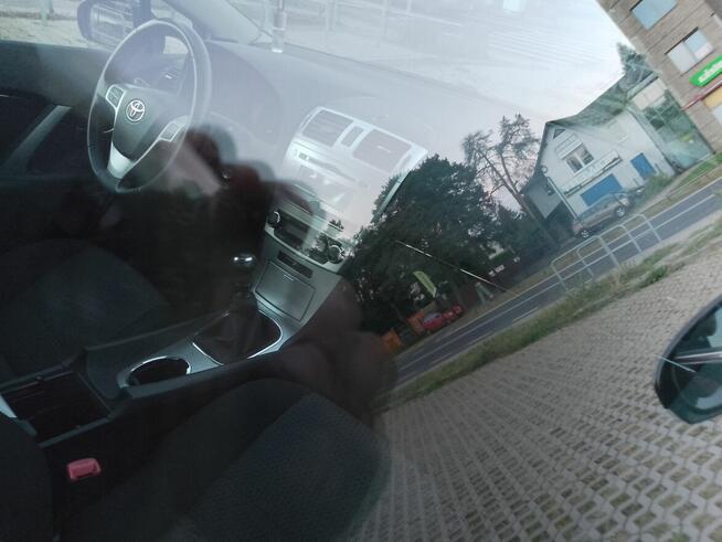 Toyota Avensis sedan 2.0 D4D SOL