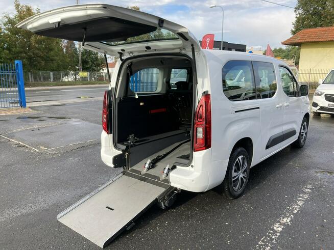 Opel Combo Life Combo Długie Life dla Niepełnosprawnych inwalida Rampa PFRON Model2021