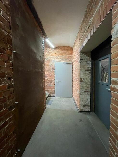 Krakowska- biura, mikroapartamenty 2320 m2