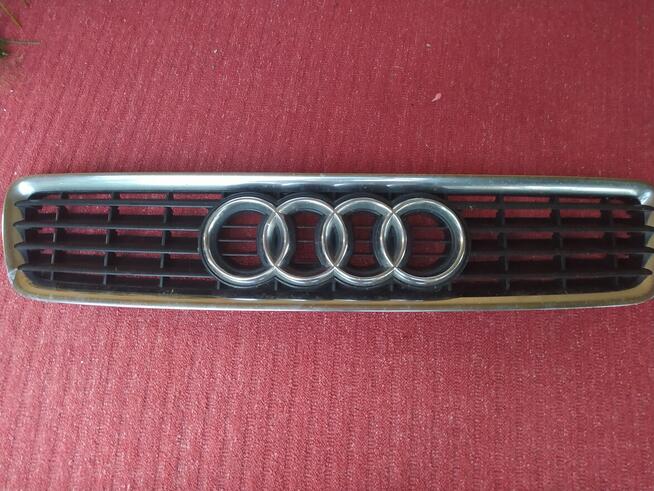 Grill AUDI A4B5