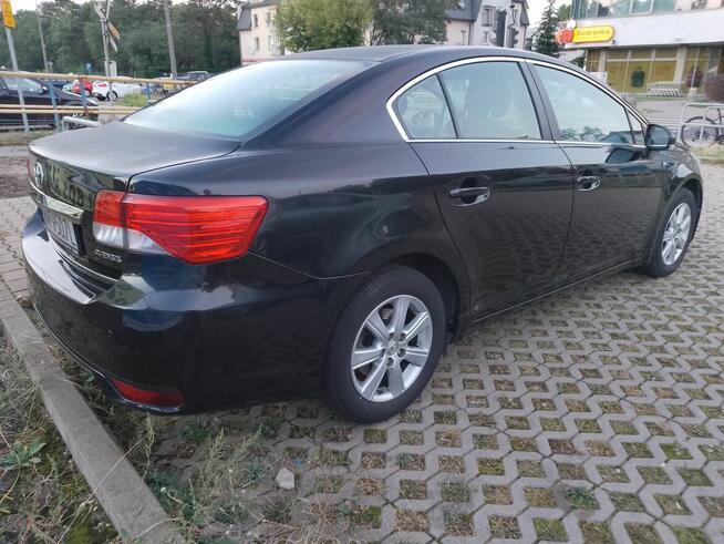 Toyota Avensis sedan 2.0 D4D SOL