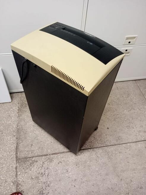 Niszczarka do papieru niszczarki do biur urzędów szkół FELLO