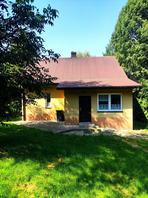 Dom jednorodzinny i budynek mieszkalno-gospodarczy