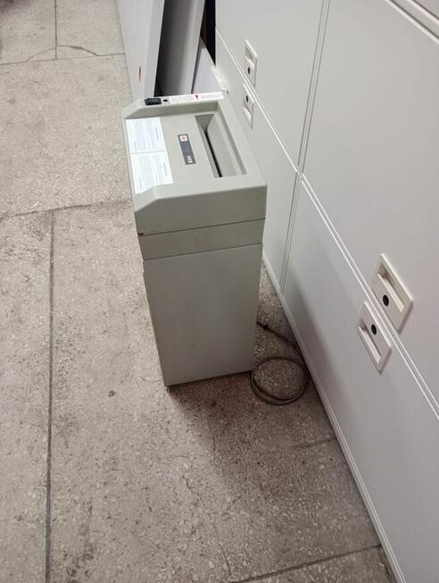 Niszczarka do papieru niszczarki do biur urzędów szkół HSM
