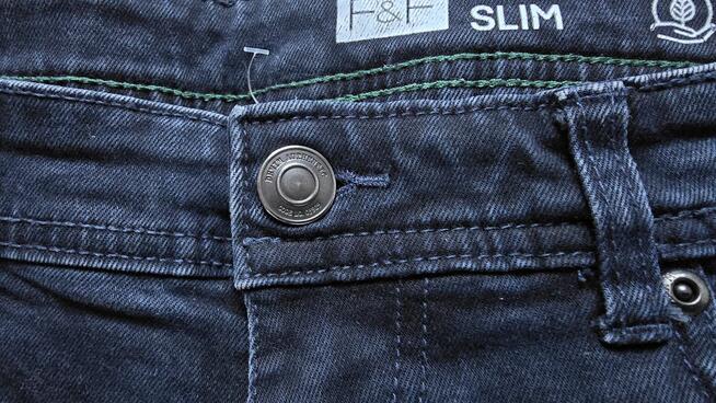 Jeansy Męskie firmy F&F slim stretch.W32-32 Oryginał