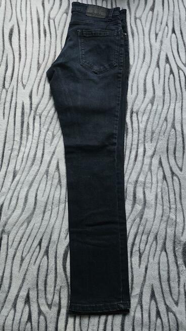 Jeansy Męskie firmy F&F slim stretch.W32-32 Oryginał