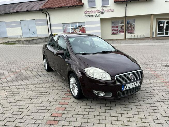 Fiat Linea 2011 rok - 1.4 benzyna - Sprawna klimatyzacja - 199 tysiące kilometrów