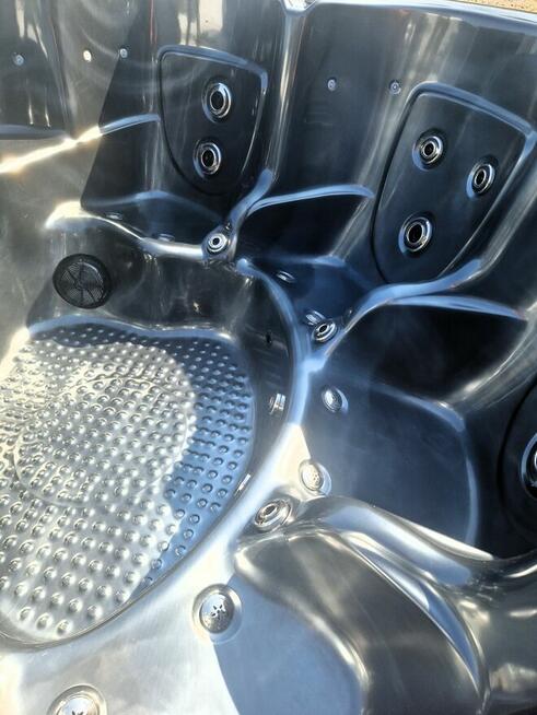 Jacuzzi ogrodowe zimowe SPA Balboa 220x210 cm Akryl