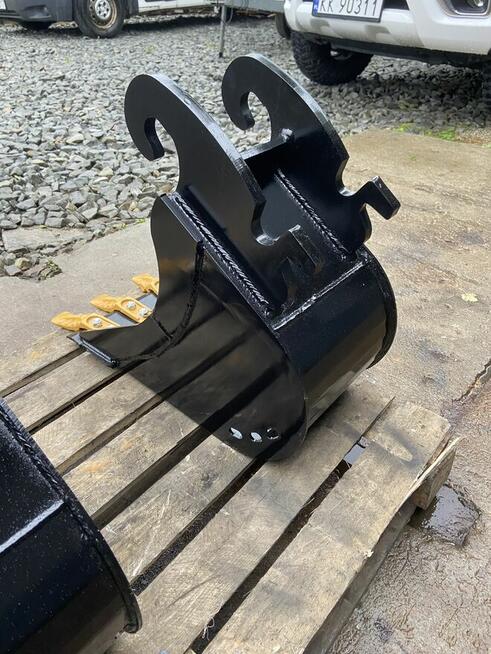 Łyżka podsiębierna 30cm 2,6-3,5t