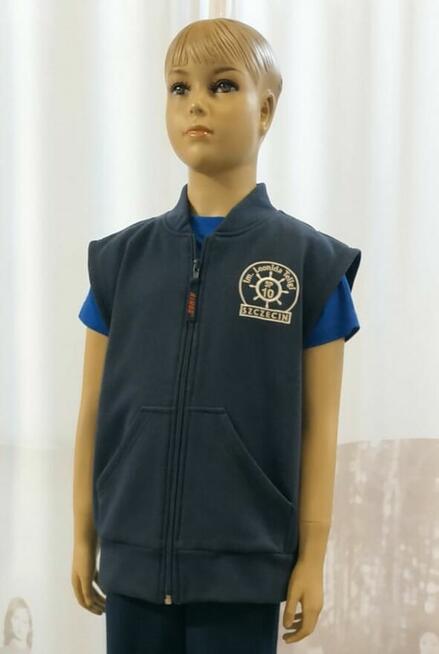 Kamizelka, bezrękawnik szkolny do SP 10 w Szczecinie r.128