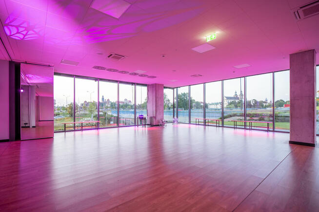 Wynajem przestrzeni usługowej