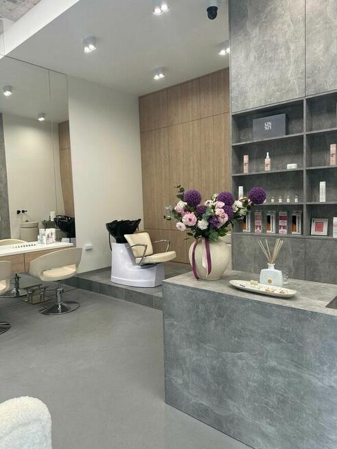 Sprzedam salon fryzjerski