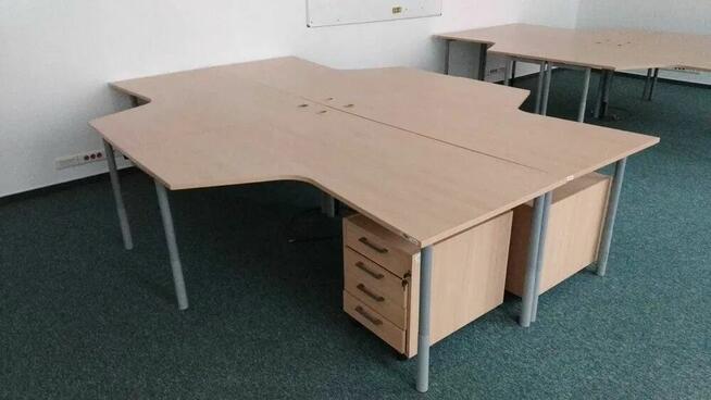 Biurko narożne solidne Martela