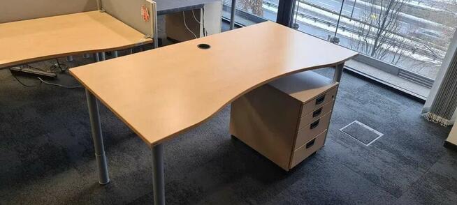 Biurko KINNARPS 160x90 brzoza biurka Kinnarps