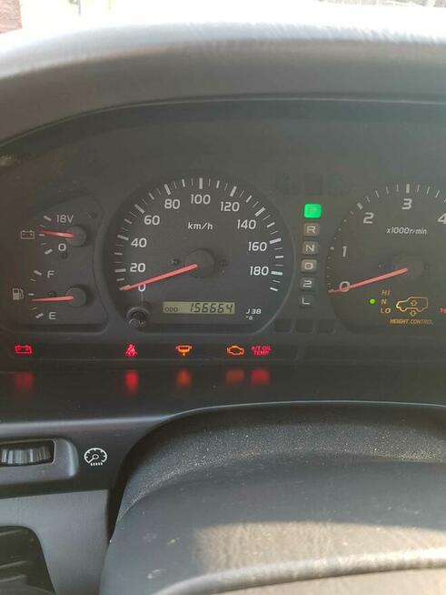 Toyota Land Cruiser 100 VX 4.2 TD 2001r 157800 km 99.000 zł