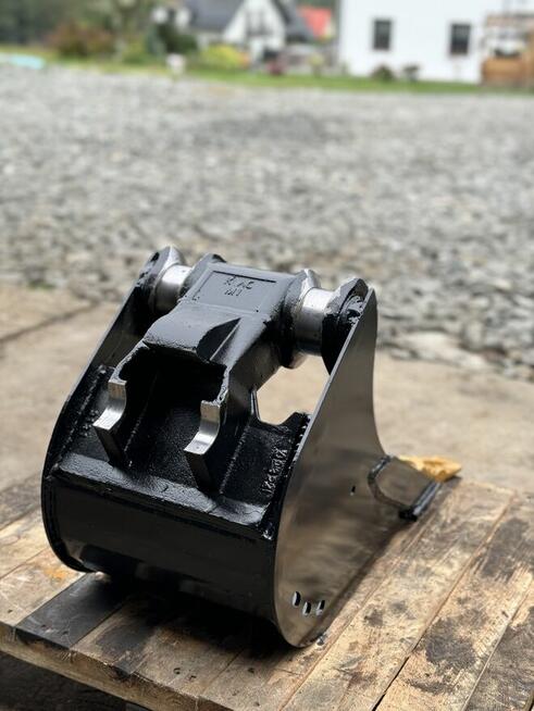 Łyżka podsiębierna 30cm 1,3-2,5t MORIN M1