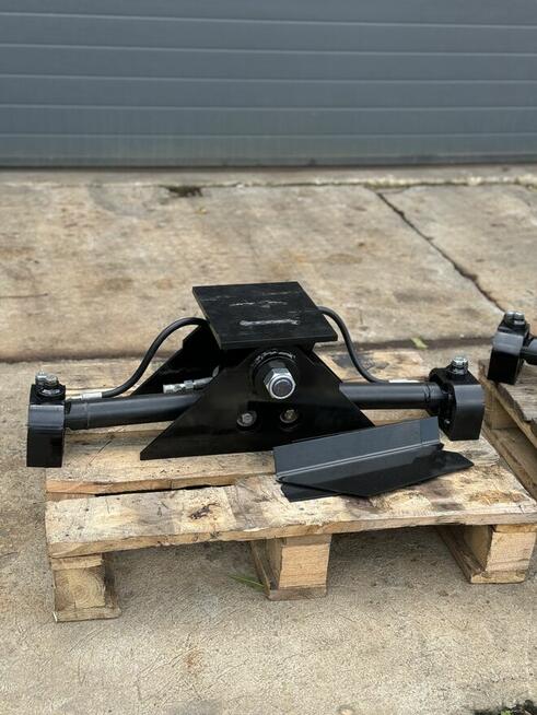 Zawias hydrauliczny do wspawania do koparki 1,5-2,5t