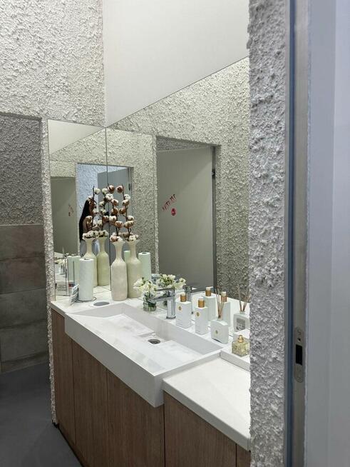 Sprzedam salon fryzjerski