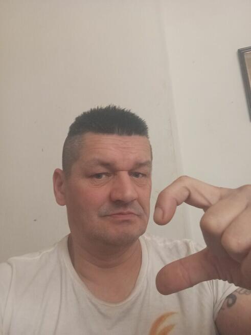 Szukam normalnej zdecydowanej pani