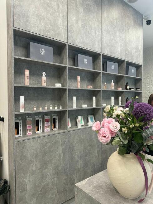 Sprzedam salon fryzjerski