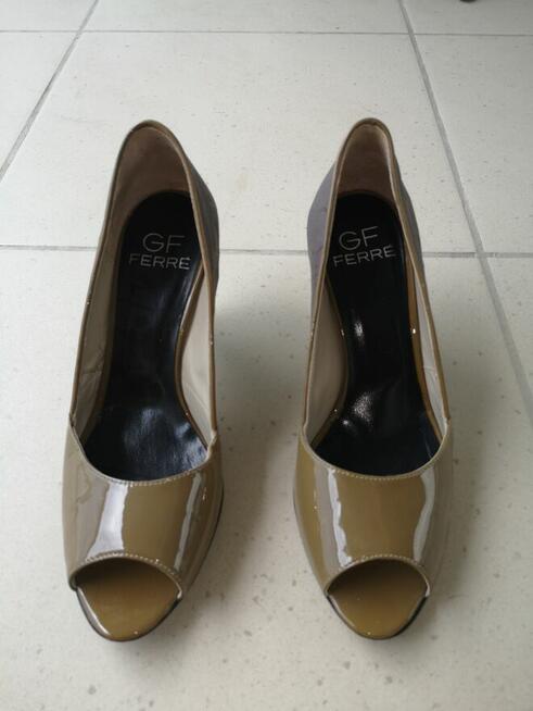 GF FERRE Gianfranco Ferre buty włoskie na szpilce skórzane
