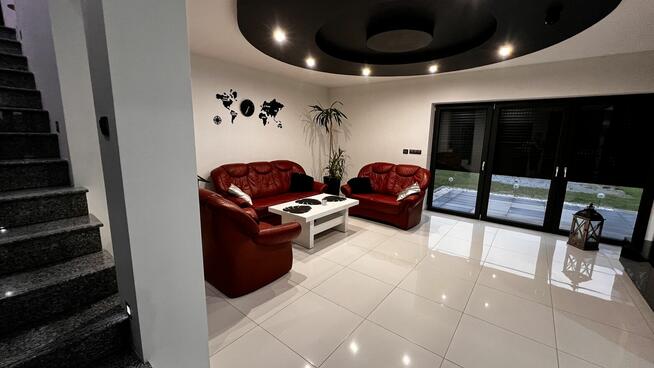 Dom piętrowy, do zamieszkania w wysokim standardzie