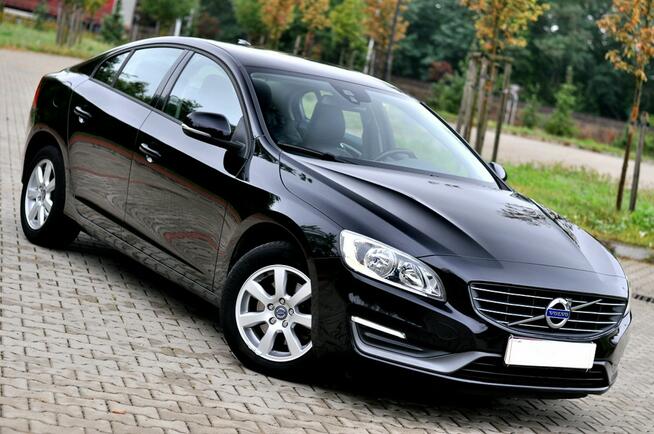 Volvo S60 D2_Lift_Led_FULL_OPCJA_Skóra_Navi_