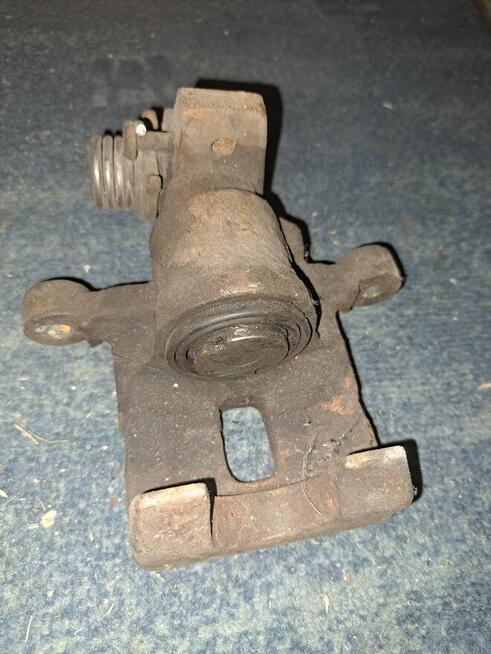 Zaciski hamulcowe tyl Kia Picanto I