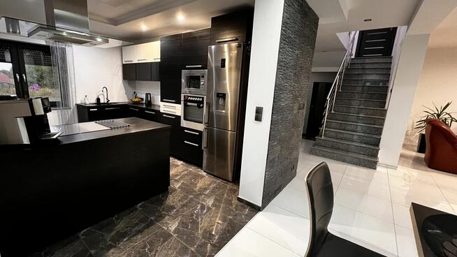 Dom piętrowy, do zamieszkania w wysokim standardzie