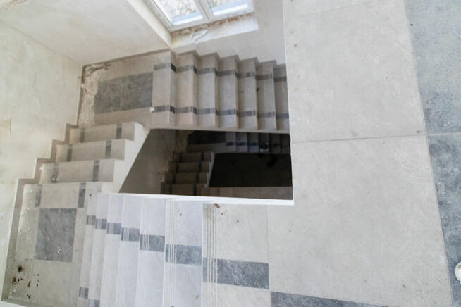 ok 500 m kw. np. na lokale użytkowe, siedzibę firmy