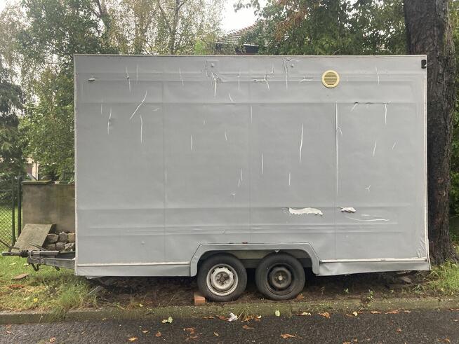 Przyczepa gastronomiczna, buda gastronomiczna, kontener.